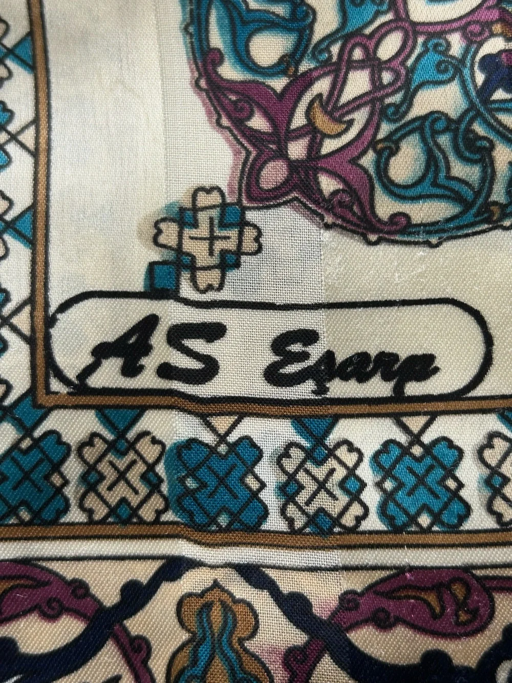 A S Esarp vintage Turkish Designer Quality large silk scarf
